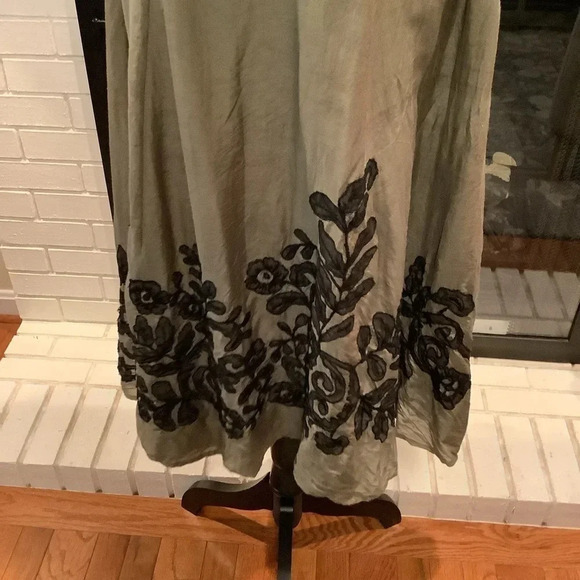 #102 Gorgeous Chicos Cotton/Silk Skirt Sz 4 - Picture 3 of 8